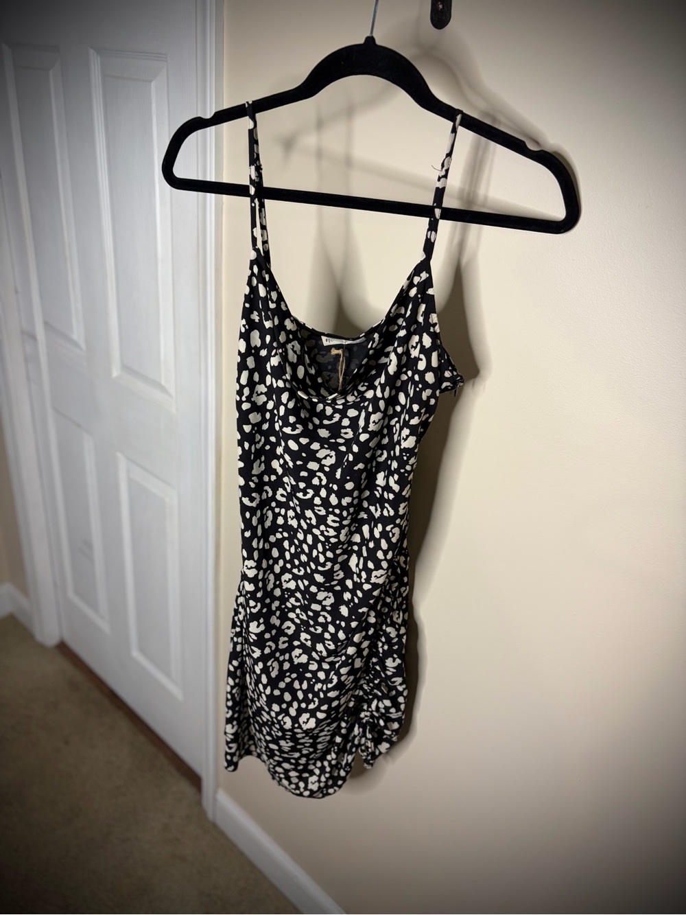 Boutique Black and White Animal-Print Mini Dress with draw string side#1140